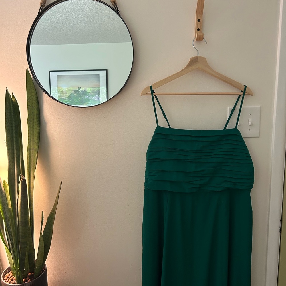 Abercrombie & Fitch - Emerson Crepe Midi Dress